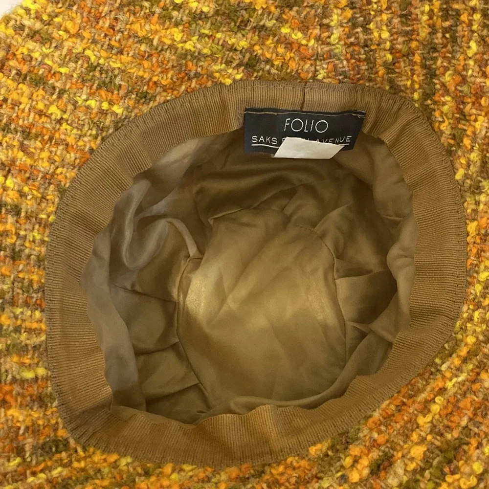 Saks Fifth avenue hat in good condition, gorgeous color - Picture 3 of 4